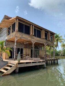 NATURAL LUXURY LODGE
